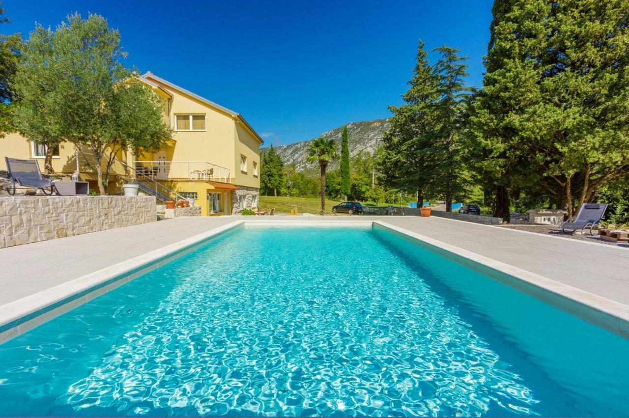 Apartmán Emaris Tribalj  Exteriér fotografie
