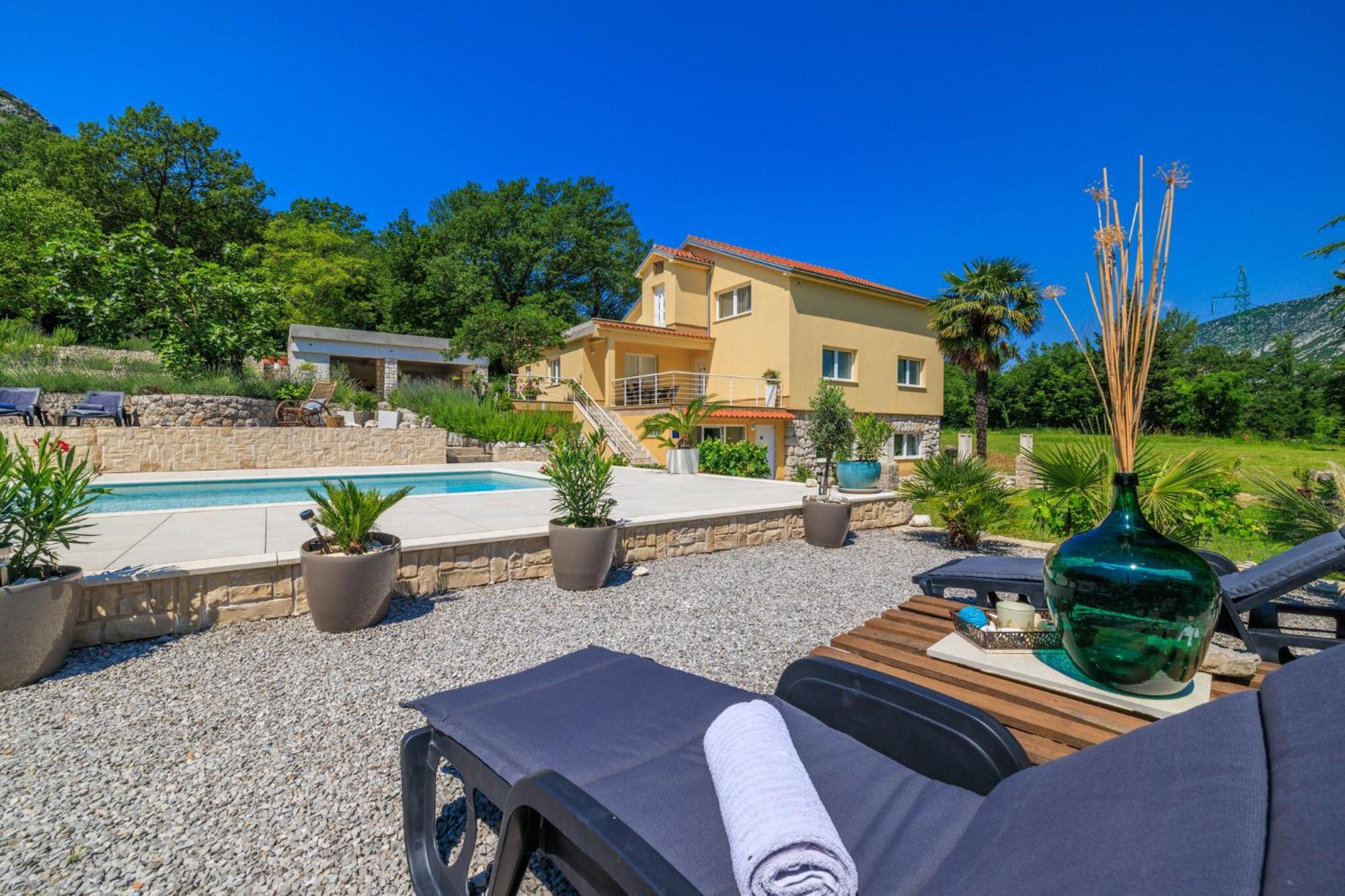Apartmán Emaris Tribalj  Exteriér fotografie