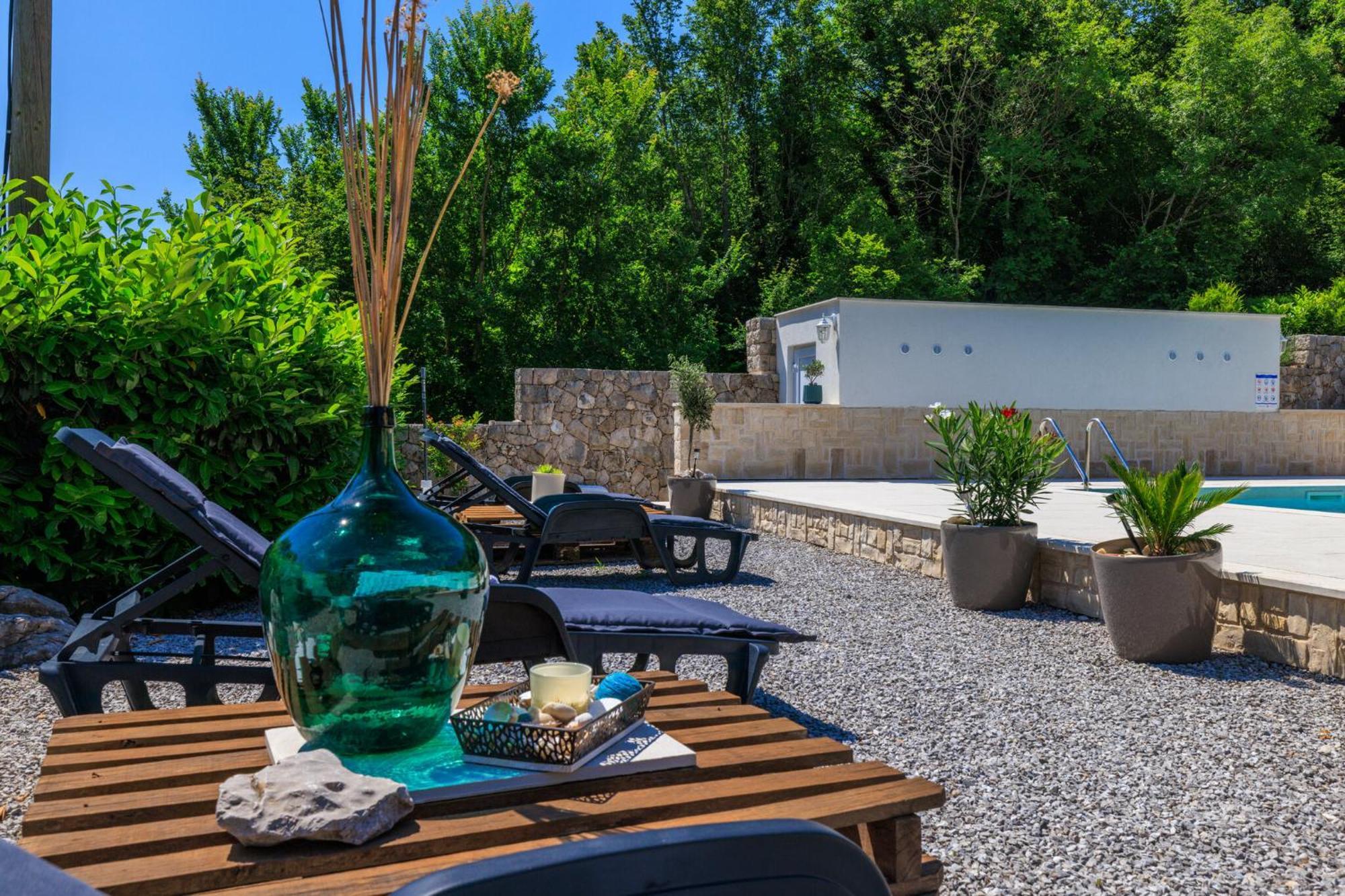 Apartmán Emaris Tribalj  Exteriér fotografie